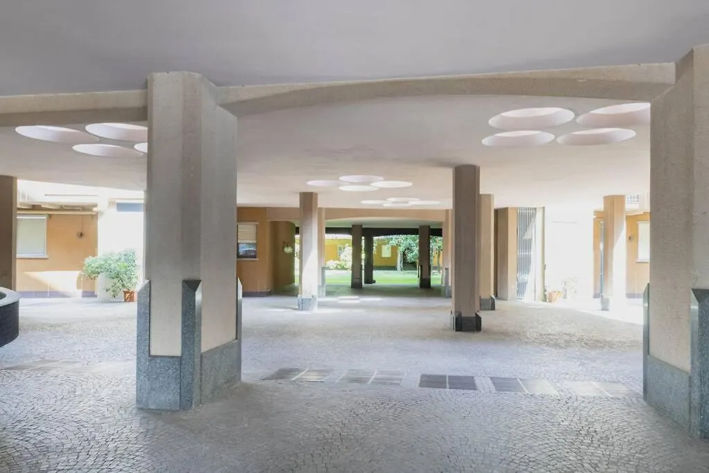 Easylife - Elegance A Few Steps From Citylife Next To M2 Pagano Milan Apartment