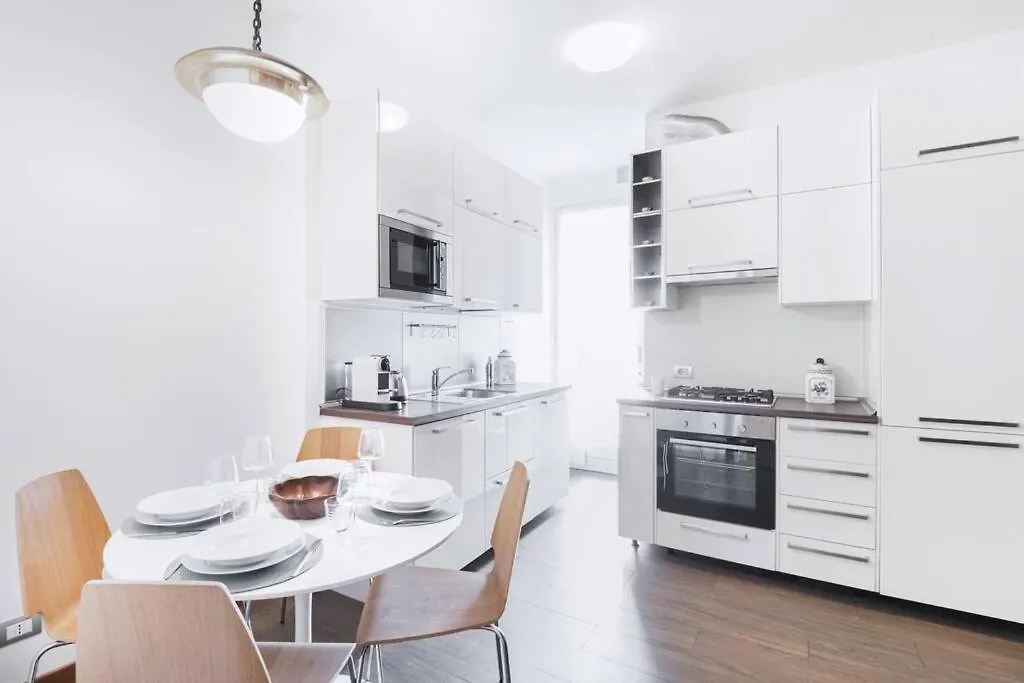 Easylife - Elegance A Few Steps From Citylife Next To M2 Pagano Milán Itálie