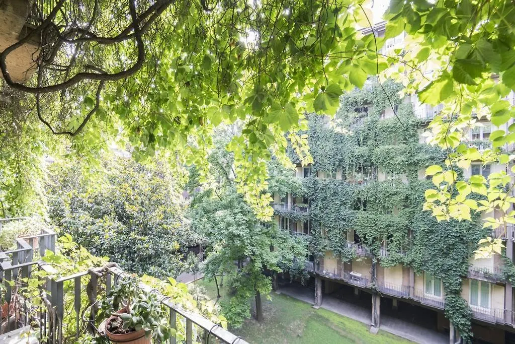 Easylife - Elegance A Few Steps From Citylife Next To M2 Pagano Milán 0*,  Itálie